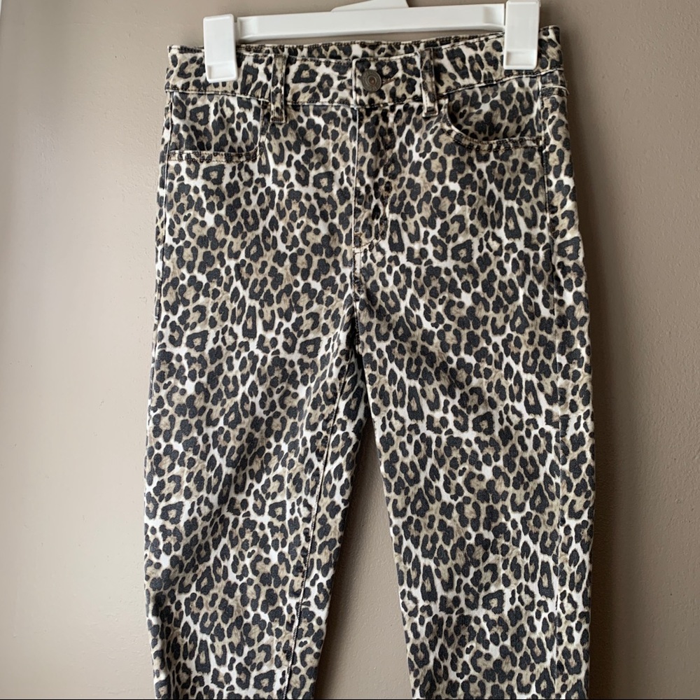 AE cheetah print jeans